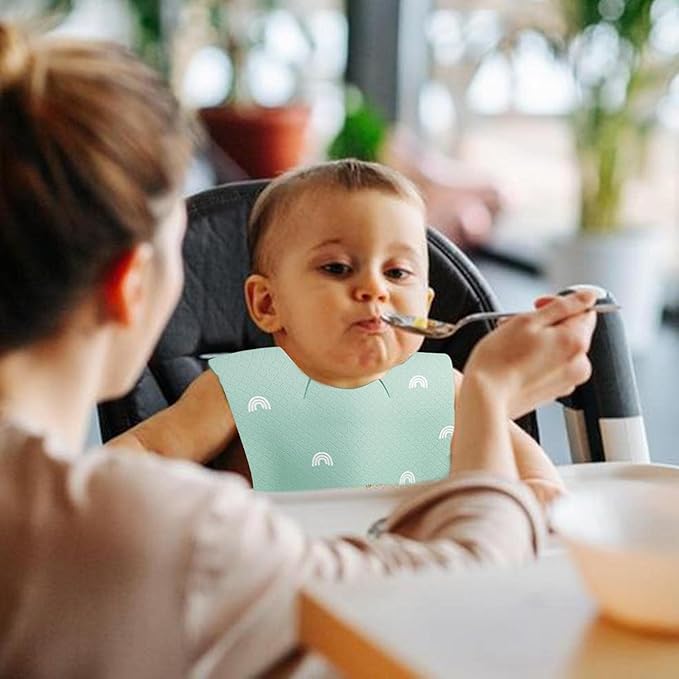 Newborn Baby Feeding Bib with Food Catcher Pocket