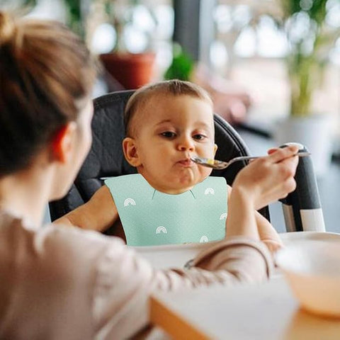 Newborn Baby Feeding Bib with Food Catcher Pocket